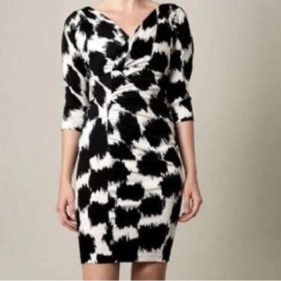 DIANE VON FURSTENBERG black and white pattern silk dress - Picture 1 of 5
